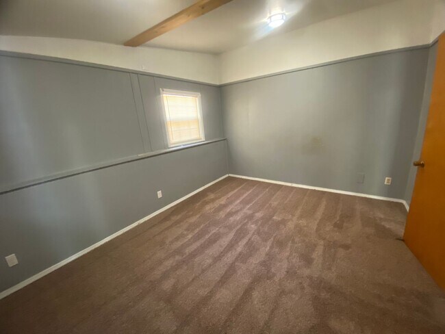 Photo - LONG TERM LAKEFRONT RENTAL 1B/1B  Apartment Camdenton Area Unit #3