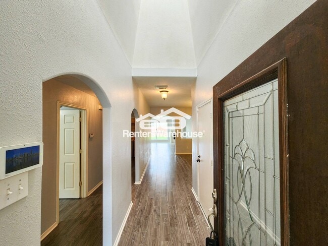 Photo - 11902 White Water Bay Dr