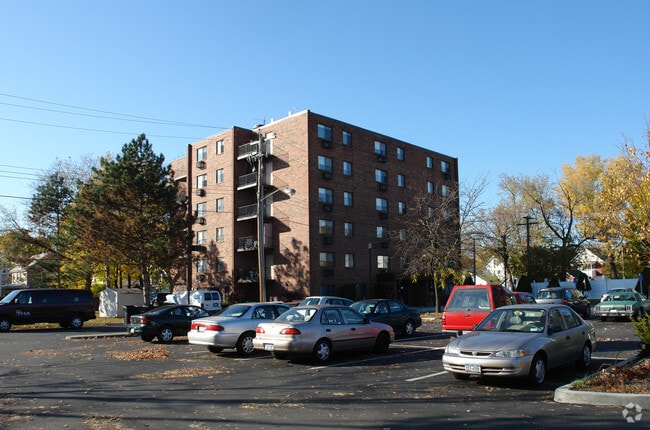 Photo - Conway Court