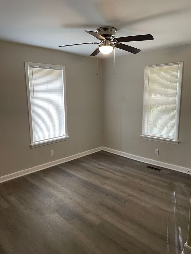 Photo - 1664 NE 22nd St