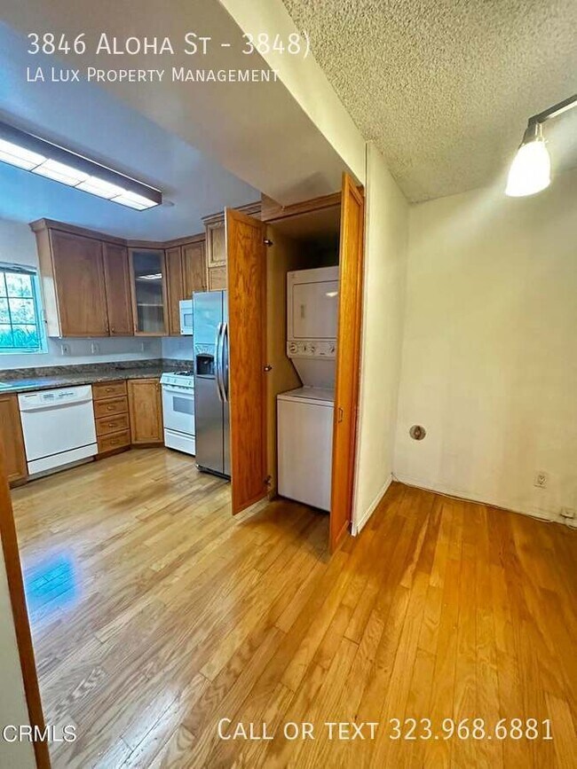 Photo - 3846 Aloha St Unit 3848)