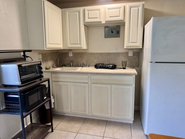 Photo - 813 S Florida Ave