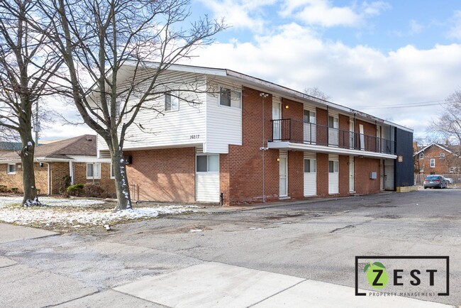 Photo - 16217 Greenfield Rd Apartment Unit #6