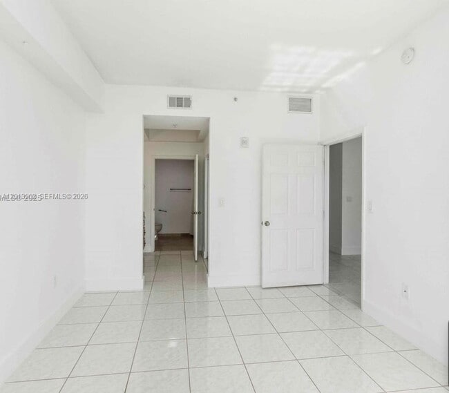 Photo - 3590 Coral Way Unit 910