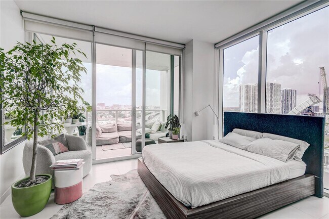 Photo - 1040 Biscayne Blvd Unit 1606