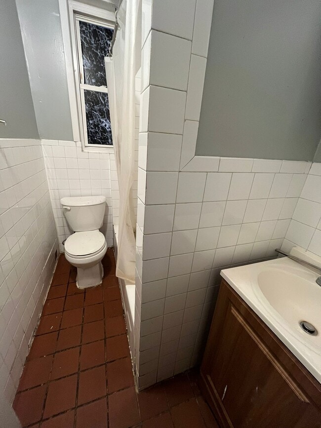 Photo - 40 Grant Ave Unit 1R