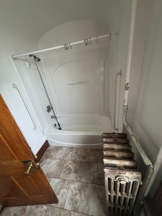 Photo - 1830 Superior Ave - Duplex Unit 1830