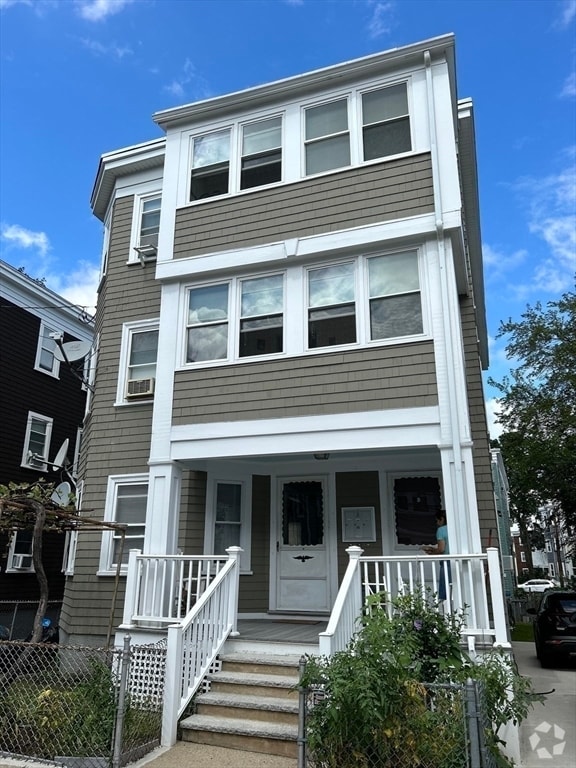 Building Photo - 18 Stellman Rd Unit 1 Rental