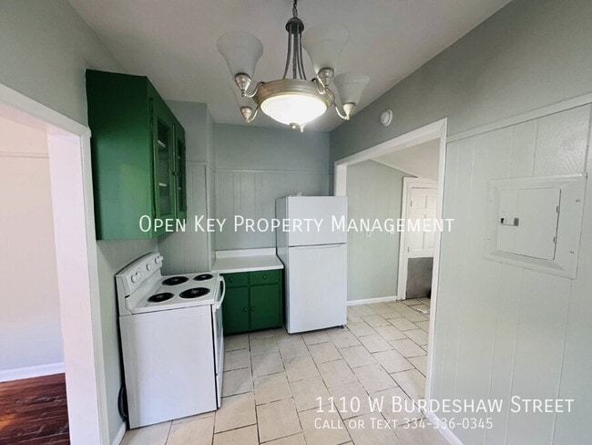 Photo - 1110 W Burdeshaw St