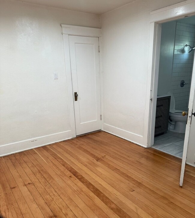 Photo - 1440 Vine St Unit House