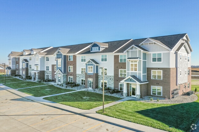 Trade Winds Apartment Homes For Rent In Elkhorn Ne Forrent Com