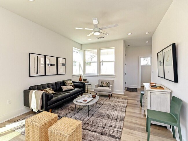 Photo - 1116 Atkinson Rd