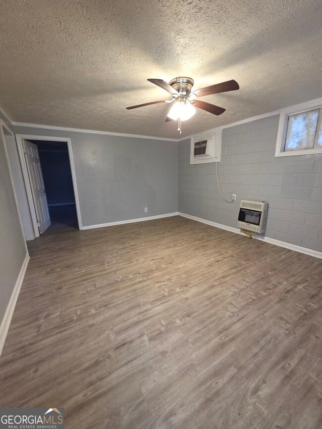 Photo - 928 Hamilton Blvd