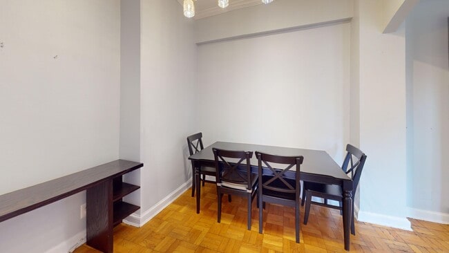 Photo - 2515 K St NW