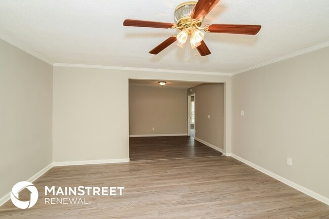 Photo - 2024 13th Way N