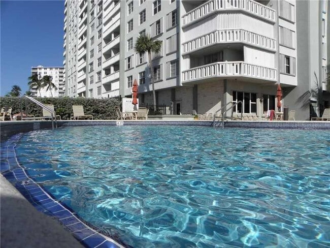 Photo - 305 N Pompano Beach Blvd Unidad 706