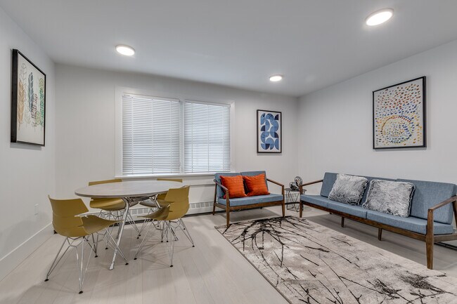 Photo - 1425 Haro St Unit 203