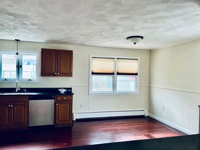 Photo - 32 Jennifer Ln