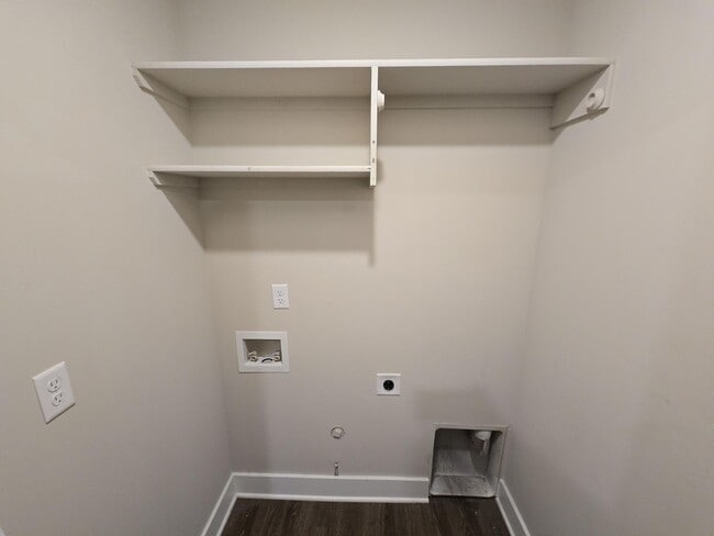 Photo - 223/25/27 N Cedar St Unidad 225