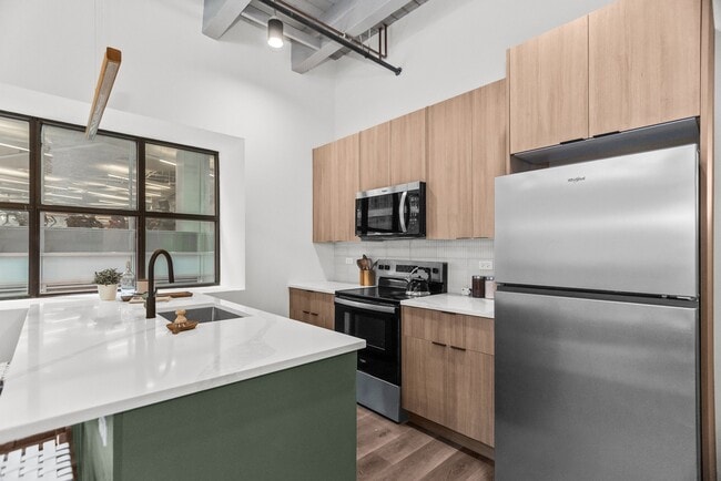 Photo - 131 S Clinton St Unidad 603