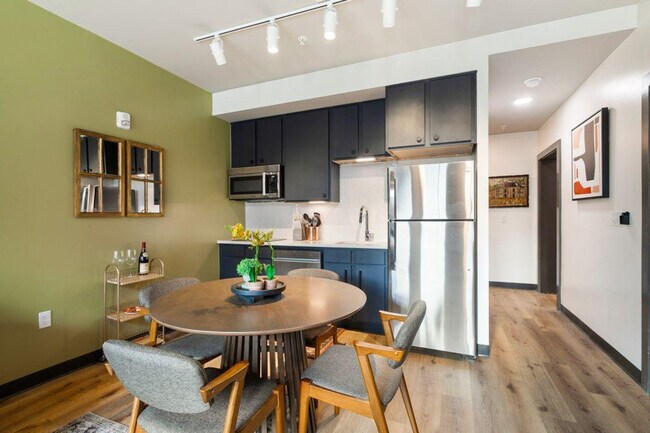 Photo - 611 Commerce St Apartment Unit ID1267084P