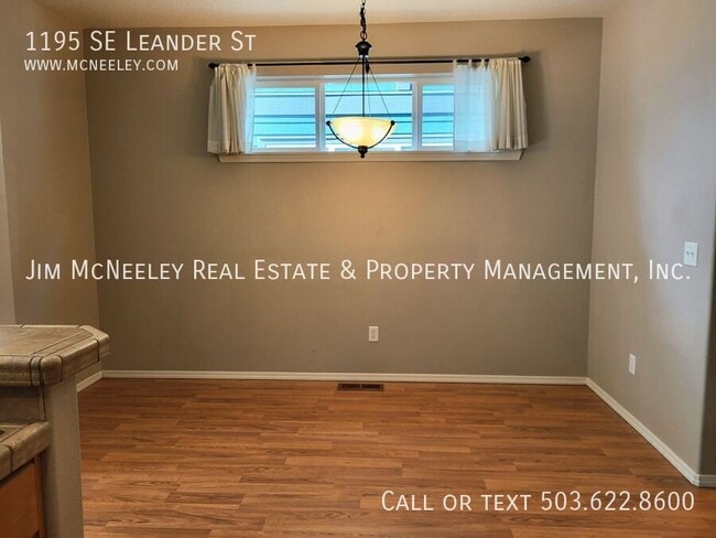 Photo - 1195 SE Leander St