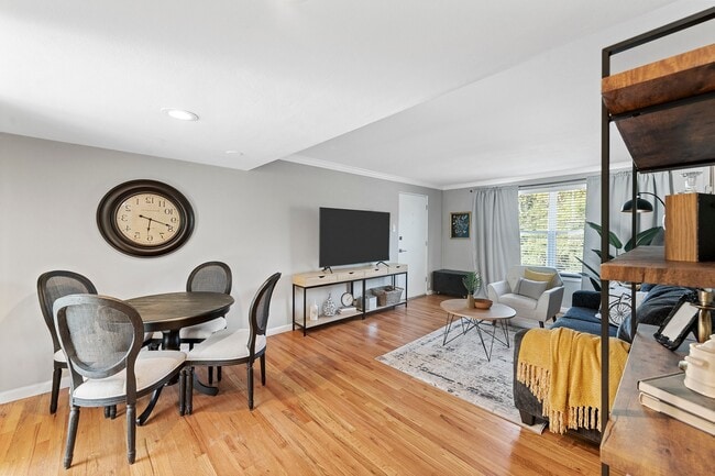 Photo - 10128 Manchester Rd Unidad A