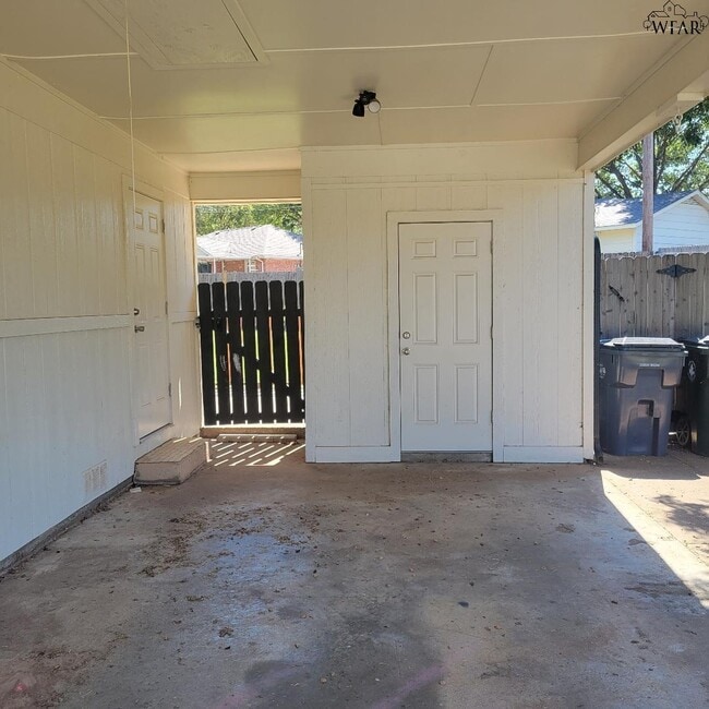 Photo - 1309 Harvey Dr