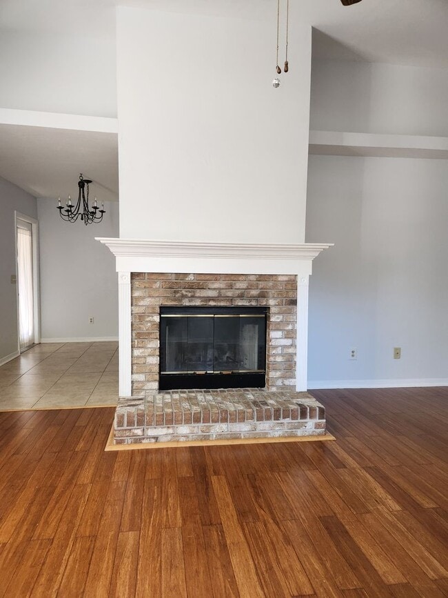 Photo - Move in Ready in NW Gainesville!