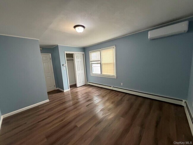 Photo - 61 Grand St S Unit 1FL