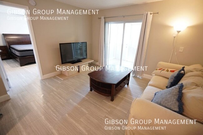 Photo - 3000 E SUNRISE LAKES Dr