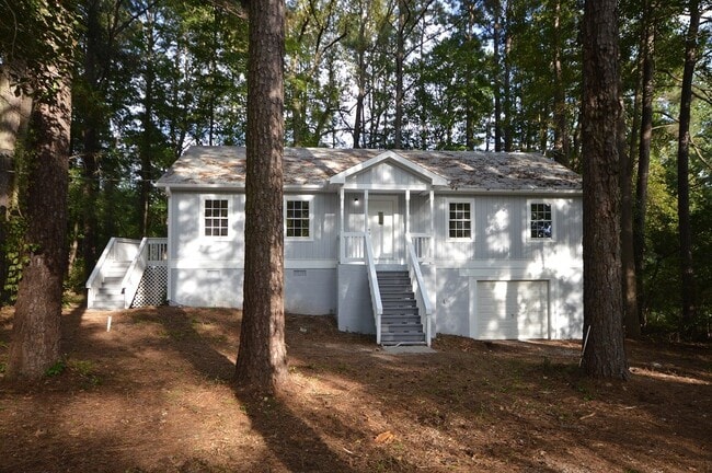 Building Photo - 106 N Bell Haven St