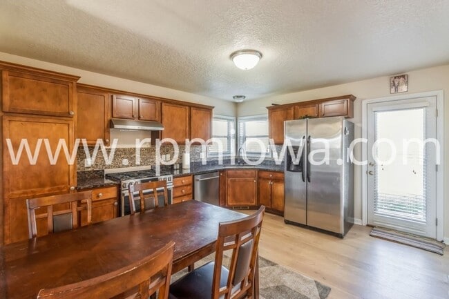 Photo - NEAR WESTWOOD ELEMENTARY!! 4 Bedroom, 3 Bath Home in Ankeny