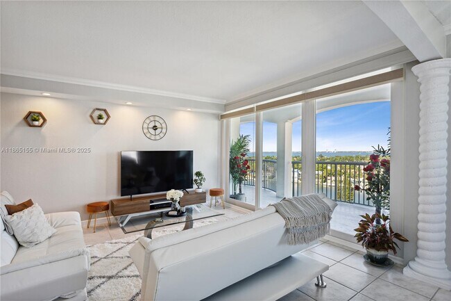 Photo - 5401 Collins Ave Unit 1020