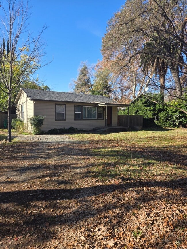 Building Photo - 211 W Lindo Ave Rental