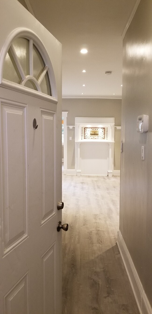 Photo - 24 Mission St Unit 1