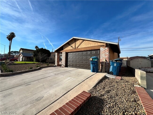 Photo - 6446 Meadowlark Ln
