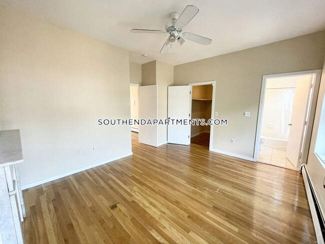 Photo - 670 Massachusetts Ave Apartment Unit 4