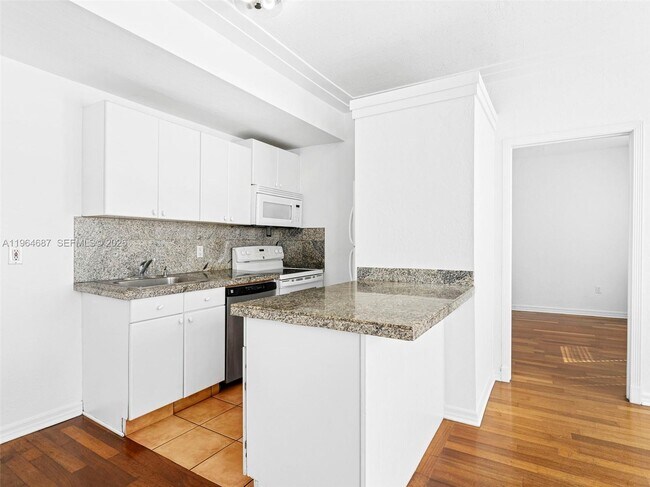 1027 Pennsylvania Ave Unit 206