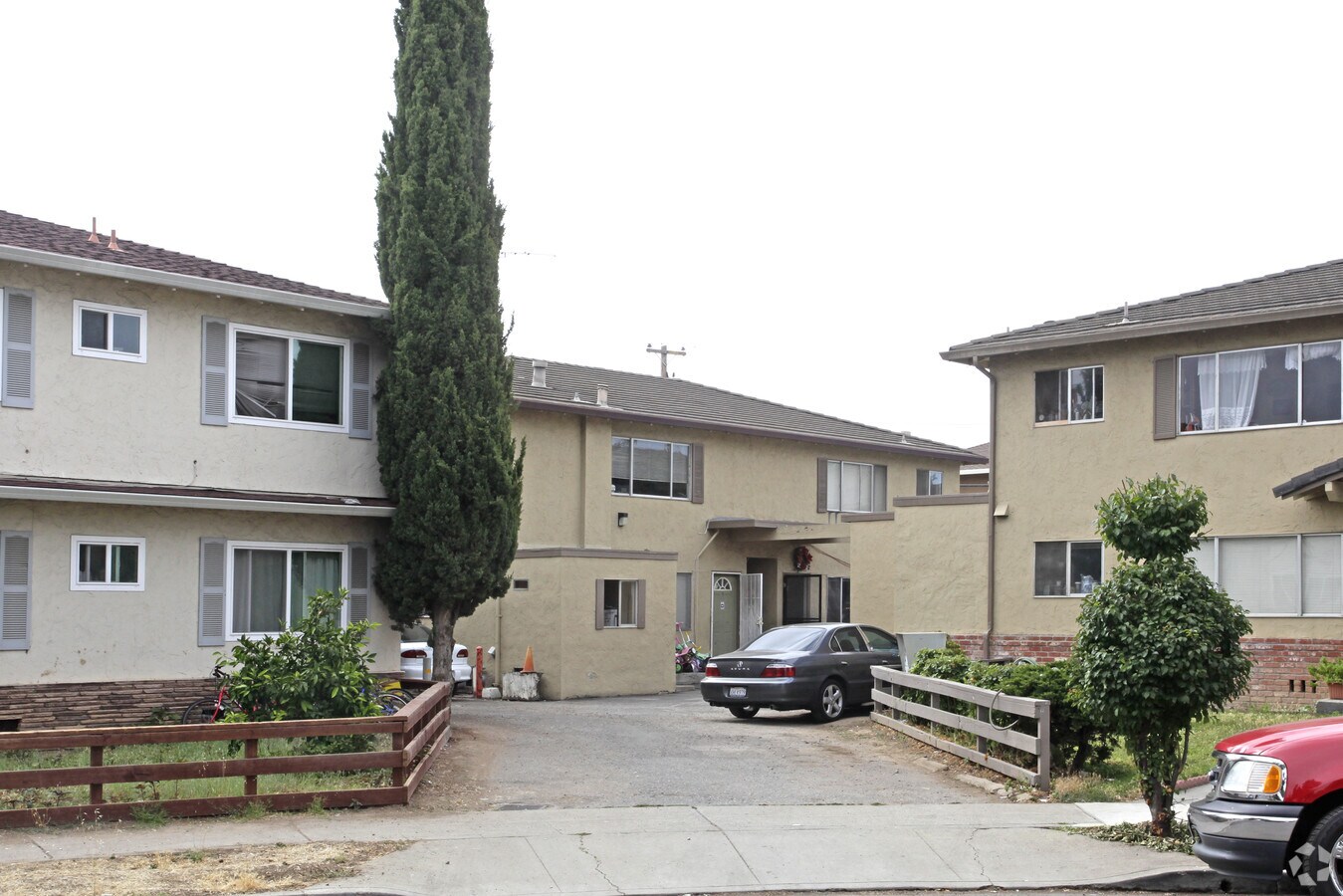 Photo - 1592 Quebec Ct