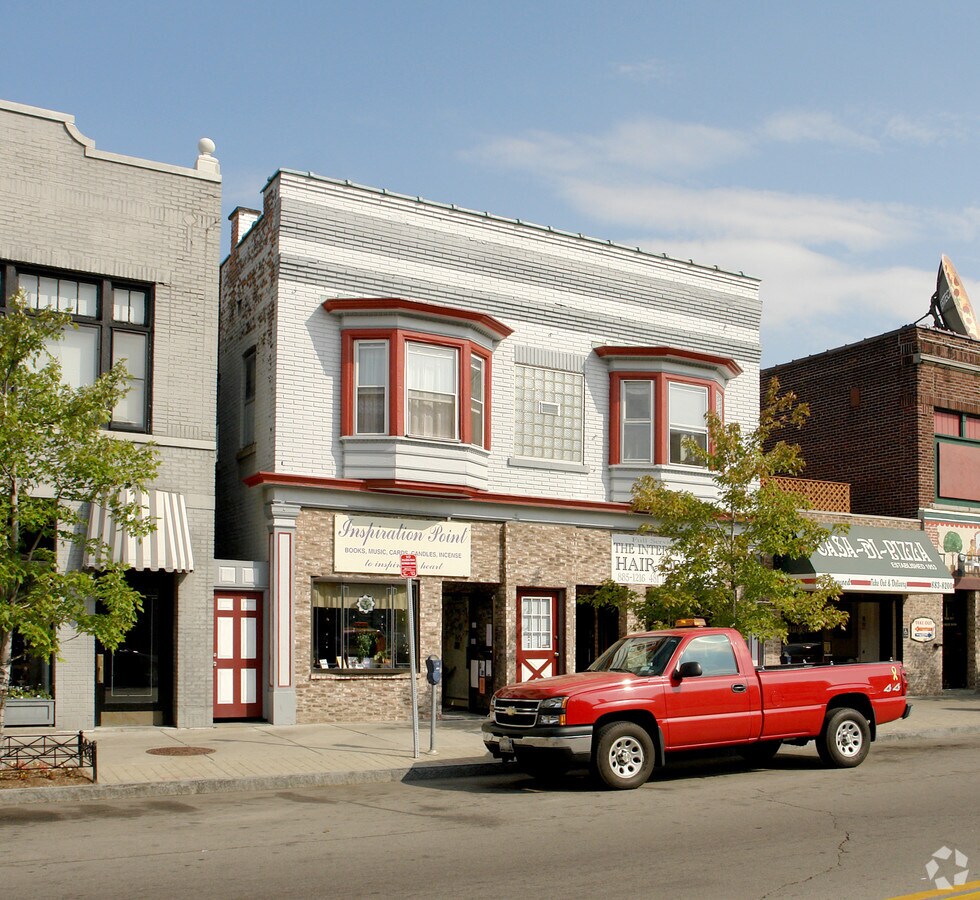 Photo - 481-483 Elmwood Ave