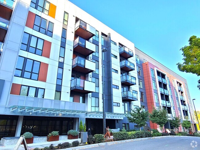 Building Photo - Contemporary Open 1Bd/1Ba Condo in Downtow... Unit 324