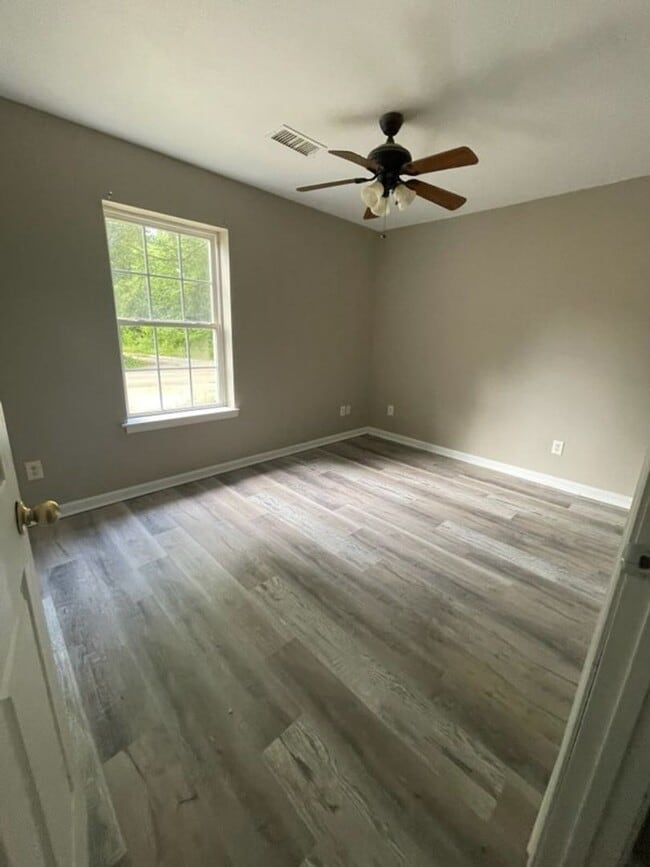 Photo - 118 Leeper Dr