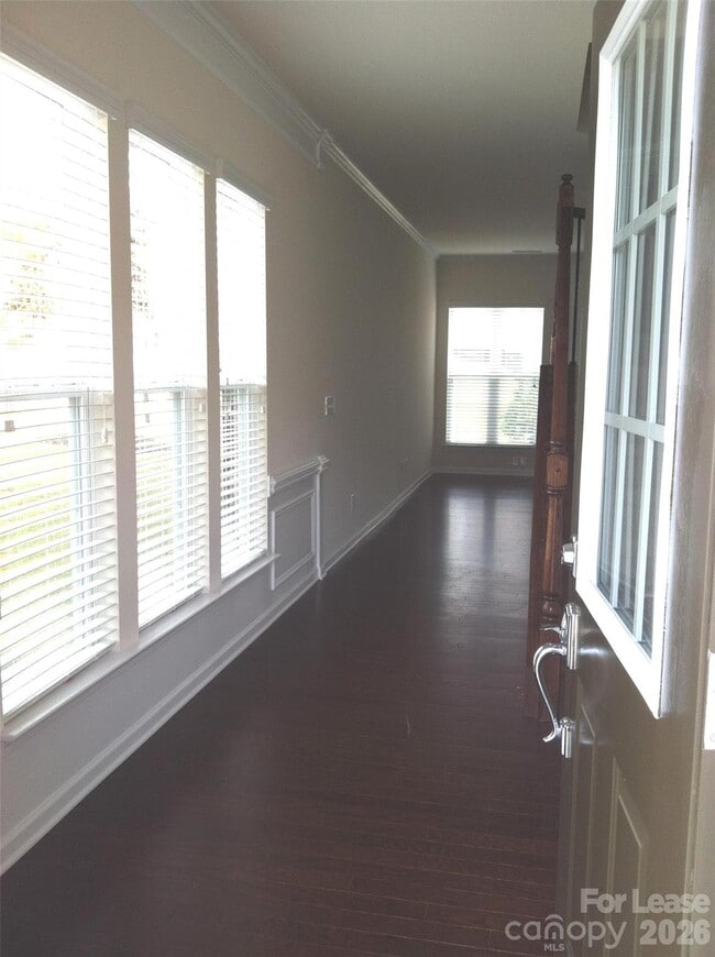 Photo - 16720 Dunaverty Pl