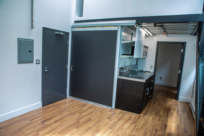 Photo - 83 McAllister St Apartments Unit 506