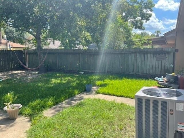 Photo - 19502 Woodglen Dr Unidad APT