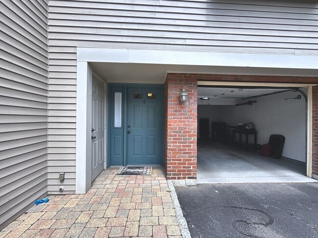 Photo - 174 Adams St