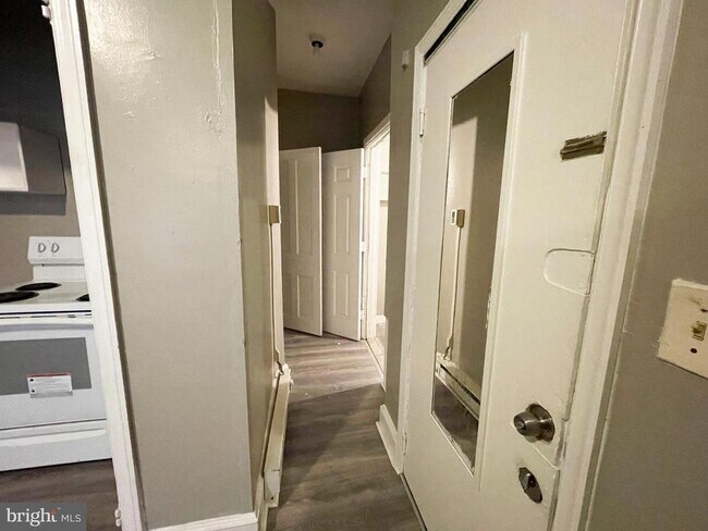 Photo - 4637 Leiper St Unit 2