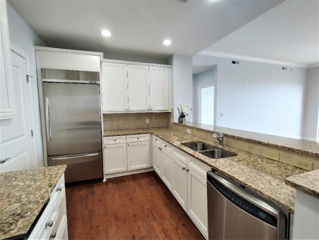 Photo - 2950 Mt Wilkinson Pkwy SE Unit 402