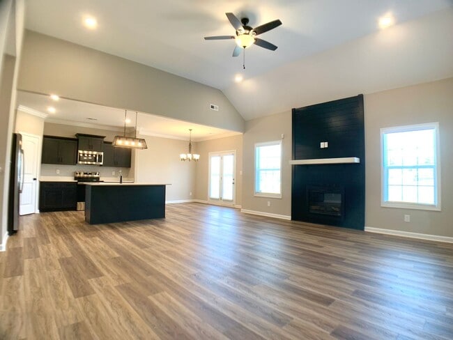 Photo - 413 Ayden Ln